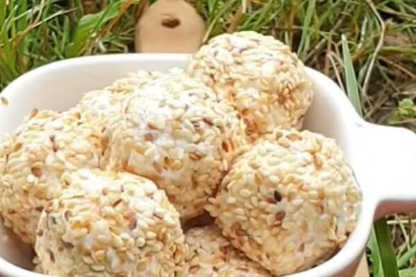 Najkremastije predjelo od kog kreće voda na usta: Ovakve štanglice nestaju sa stola - recept prost kao pasulj