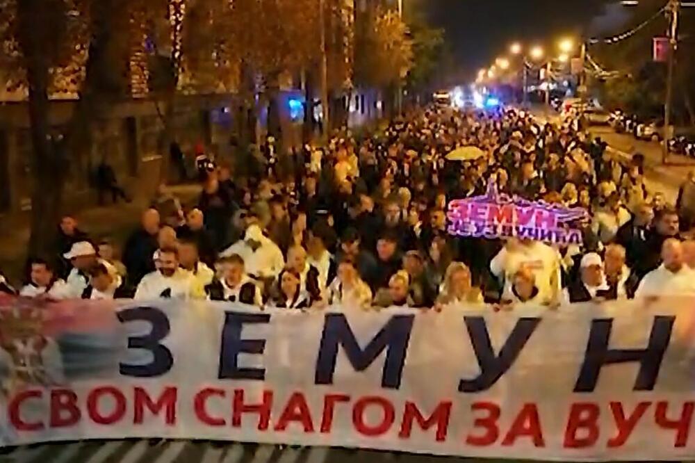 "Zemun svom snagom za Vučića" Reka ljudi spremna za šetnju ka Novom Beogradu (VIDEO)
