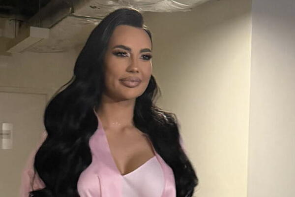 Katarina Grujić završila na infuziji: Gobelja se ne odvaja od nje! (VIDEO)