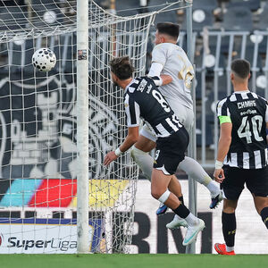 Partizanu preti nova katastrofa, zvižduci u Humskoj: Bum-bum Đoković, Čuka vodi 2:0! (VIDEO)