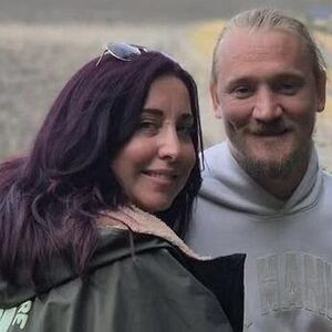 Skočila u PODIVLJALO MORE OČAJNIČKI POKUŠAVAJUĆI DA SPASI SINOVE, pa... Muž je uzalud dozivao, NIJE JOJ BILO SPASA!