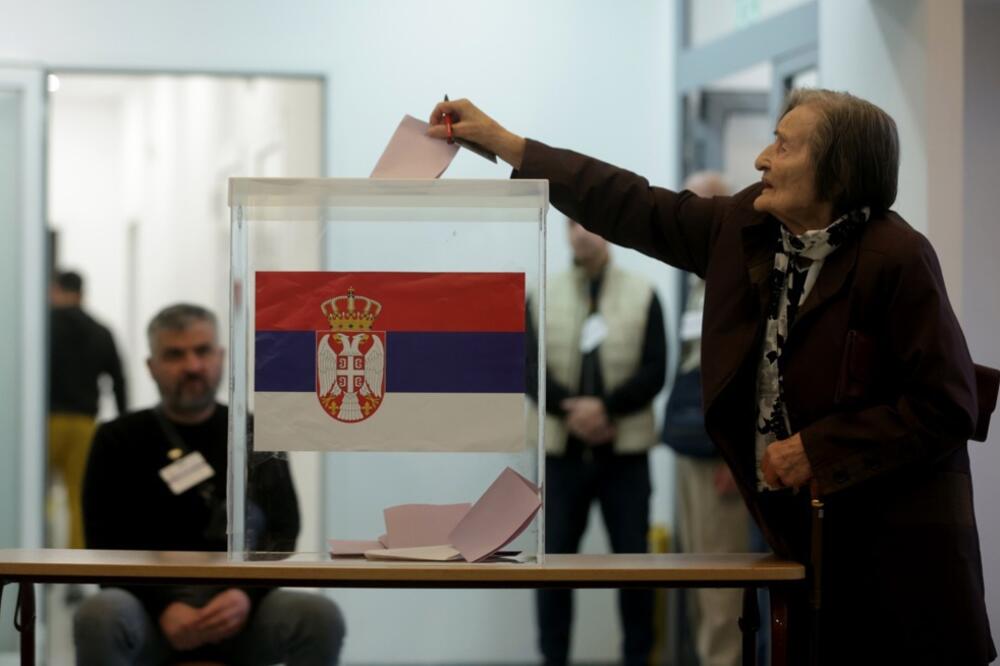 Stigle najnovije informacije! Evo koliko je građana glasalo do 14 časova