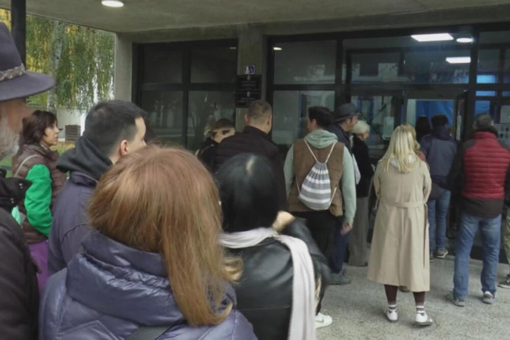 U ovoj opštini je do 12 sati glasalo preko 48 odsto građana: Apsolutni rekorder, ovo se nikada nije desilo!