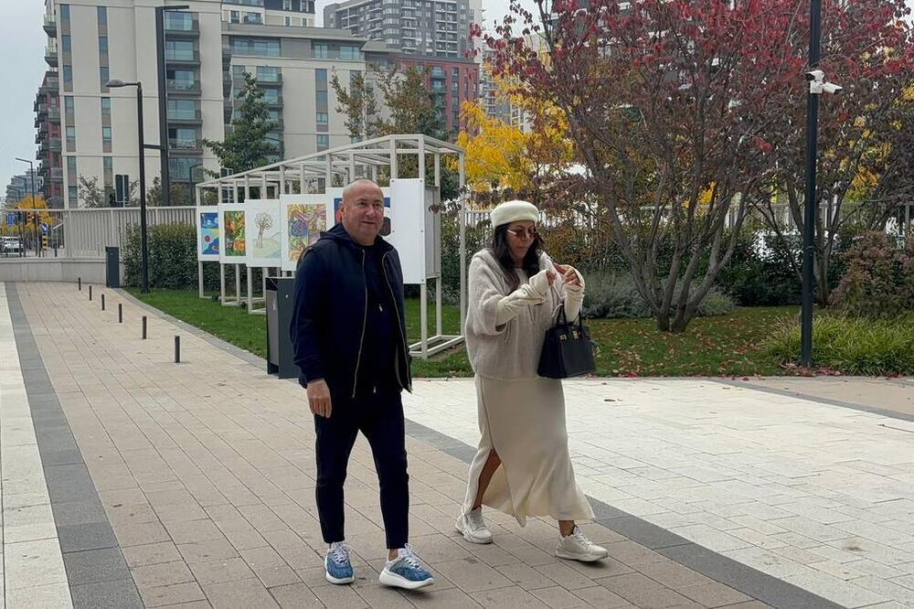 NESVAKIDAŠNJA SCENA NA BIRAČKOM MESTU GDE SU GLASALI ĐANI I SLAĐA! Bračni par krenuo da obavi dužnost, a tamo...