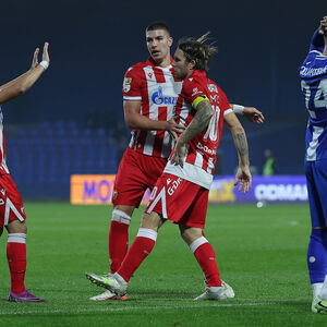 Katai golom ugasio romantiku: Verbali sukob sa navijačima OFK Beograda (VIDEO)