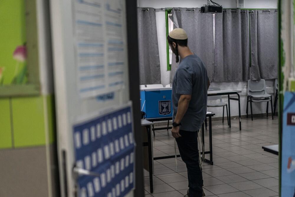 Danas se održavaju parlamentarni izbori u Izraelu! Netanjahu pred velikim političkim izazovom