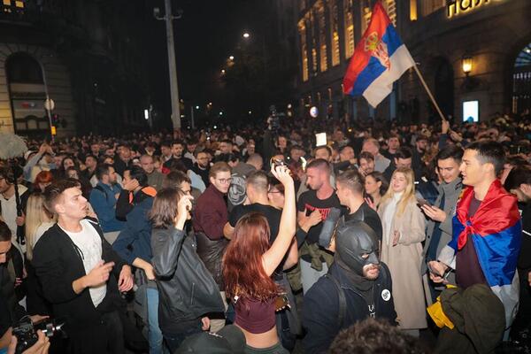 Rojters o promenama na političkoj sceni Srbije: Studentska lista pred važnim odlukama, neka pitanja ostaje otvorena