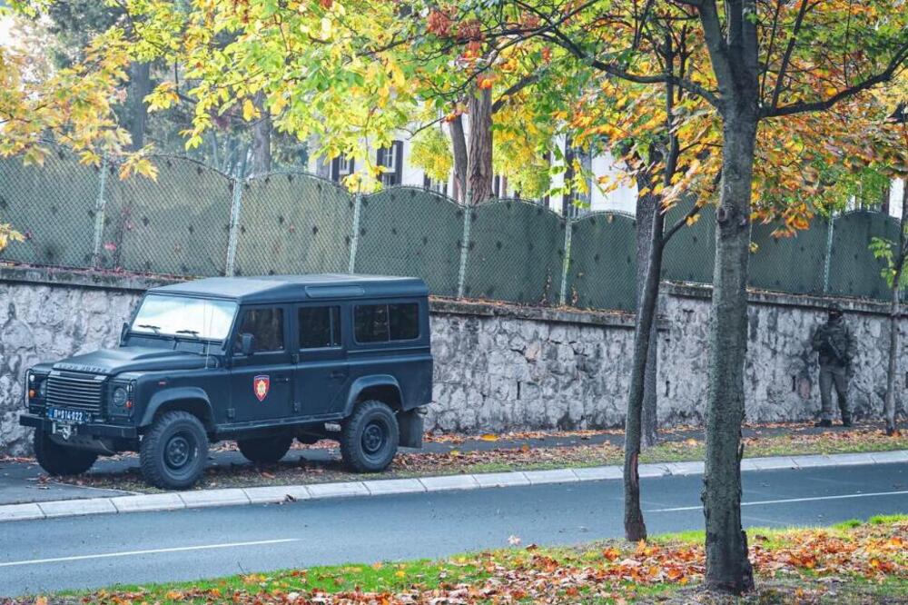 Dežurni javni tužilac VJT u Beogradu na mestu terorističkog napada: Objavljeni novi detalji