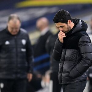 ARTETA NA UDARU ZBOG POTEZA PREMA DEČAKU OD 16 GODINA! Arsenal doživeo šok, postupak Španca izazvao buru (VIDEO)
