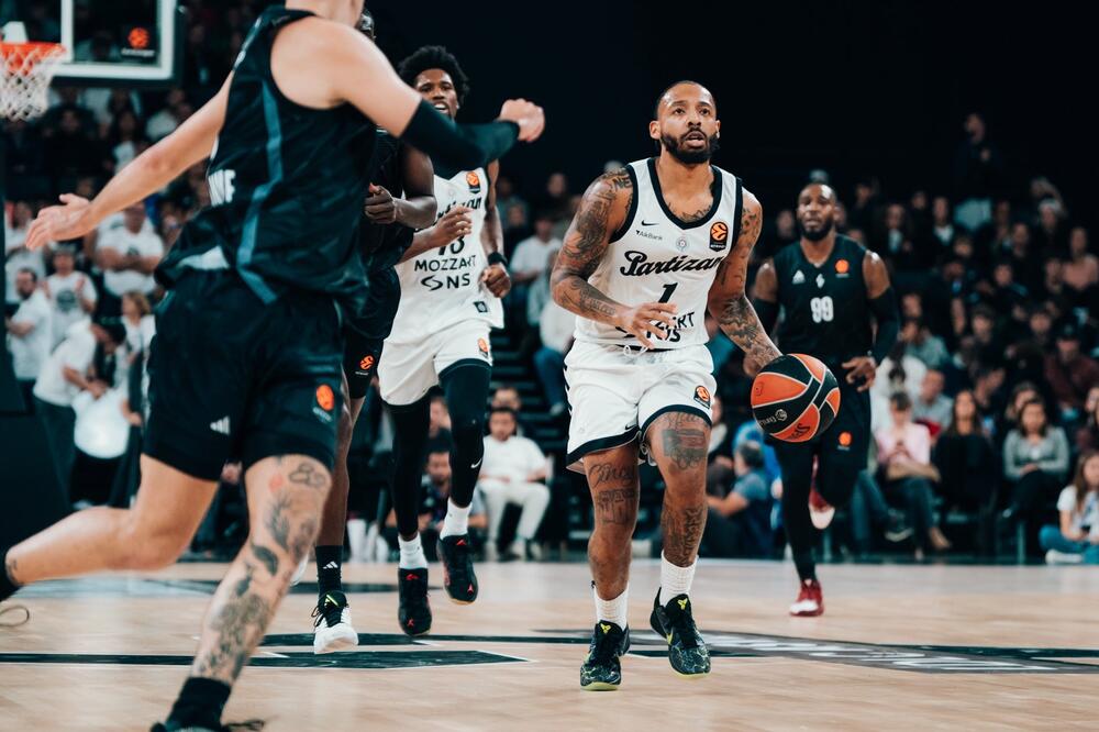 Partizan se raspao u završnici: Asvel velikim preokretom do pobede protiv crno-belih!