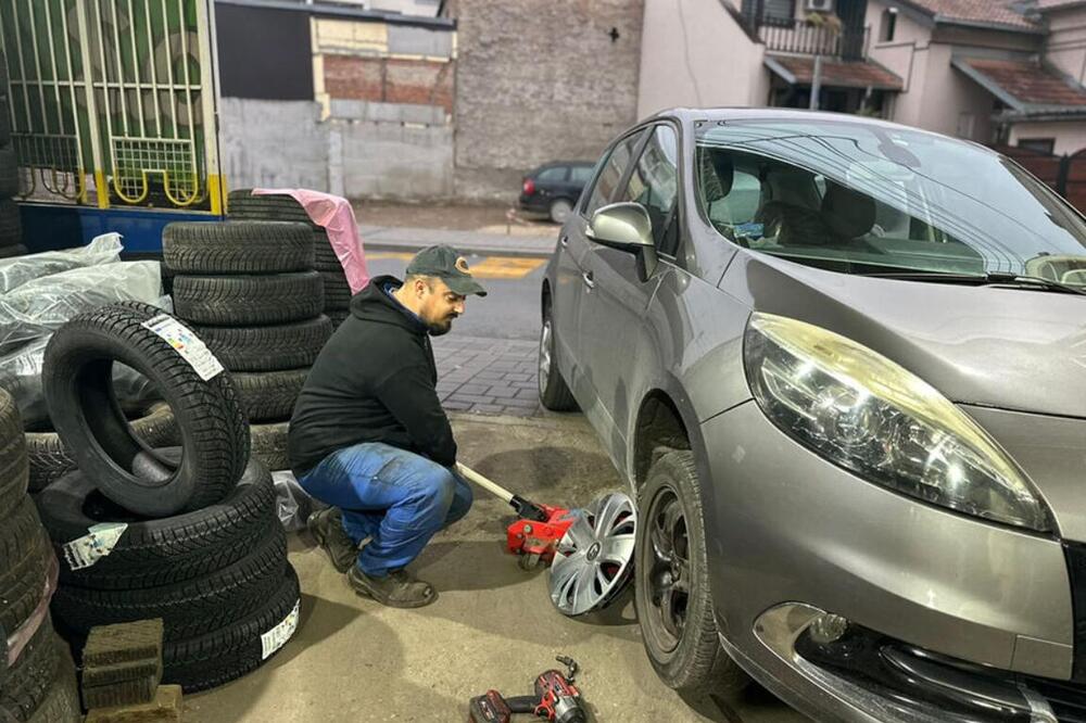 Ne čekajte prvi sneg da biste otišli kod vulkanizera: Majstor upozorio na veliku grešku koji mnogi vozači prave