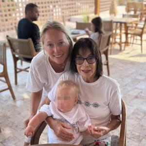 Posle bekstva iz sekte, unuka princeze Jelisavete hoće u Srbiju: Želi da njena beba odrasta uz srpski jezik