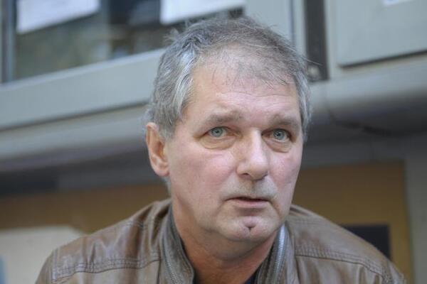 2 puta se ženio, dobio 4 dece, brzo je živeo, brzo vozio, mnogo pušio: U 55. nasred scene ga doktor reanimirao i njegovoj ženi rekao 3 reči