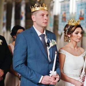 "Zašto ne kažeš kumu da mu spavaš sa ženom?" Igumanija otkrila šta je sveštenik tražio od mladenaca na venčanju