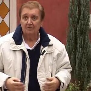 Od 30.000 pevača iz Srbije, samo mu je jedan došao na sahranu, a bio je šlogiran: Zašto se estrada ogrešila o Čobija koji je umro od raka