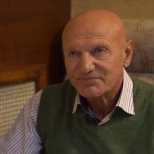 Telo su dopremili avionom, a Goca je ovu pesmu pustila na sahrani: Evo po kojim običajima je sahranjen Šaban Šaulić