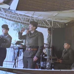 PITALI SRPKINJE BI LI ČEKALE MOMKA 12 MESECI DA DOĐE IZ VOJSKE! A one obrnule igricu, da li bi oni čekali nas? Najjači odgovor dala unuka citirajući svoju babu