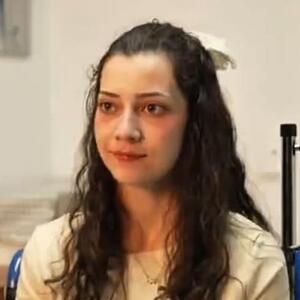 PREŽIVELA JE GRUPNO SILOVANJE, BACILA SE SA ZGRADE I OSTALA NEPOKRETNA: Danas će da umre na sopstveni zahtev - "Obući ću najlepšu haljinu, želim da umrem lepa"