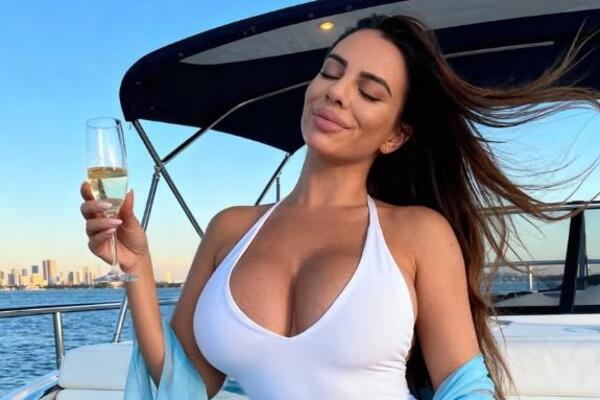 "Nikad neću zaboraviti tu noć i zahtev poznatog milijardera" Ispovest stjuardese sa superjahte bogataša: Stigla je do Crne Gore, a otkrila je i zaradu