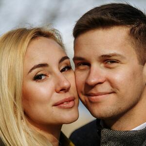 Nedelju dana pred venčanje saznajemo da suprug ima rak pankreasa, 4. stadijum: Kad sam saopštila mami šta planiram, rekla je - Bog sve vidi