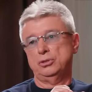 Za njom je uzdisala cela Jugoslavija, a ovaj opasni momak razdvojio je od Saše Popovića: Odmah morala da se uda za njega, on ubrzo stravično skončao