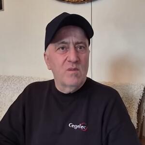 "NEMOJ, NEĆEMO VIŠE... TU IH SVE POBIJEM" Oglasio se čuveni Hadžija posle izlaska iz zatvora! Ovaj Srbin mu bio SPAS u zatvoru: Zbog njega NE DIŠEM I NE JEDEM
