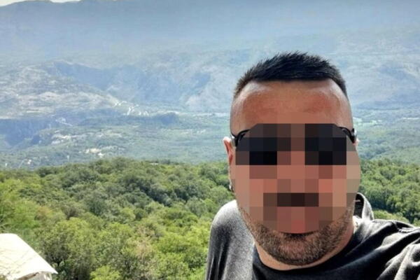 "BLOKIRAO" MU PIŠTOLJ, PA MAČETOM NASRNUO NA MAJKU?! Isplivali novi detalji krvavog pira u Petrovcu na Mlavi: Pala je i nastavio da je šutira...