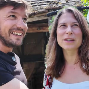 "Kad smo došli u Srbiju, doživeli smo šok" Britanci se iz Londona doselili u selo kraj Vršca: "Ono što smo doživeli od Srba, nismo nigde drugde"