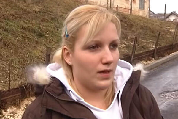 Srpski vojnik pronašao bebu u spaljenoj kući: 16 godina kasnije Mila je svoje ime zatekla na spomeniku nestalih tokom rata u BiH