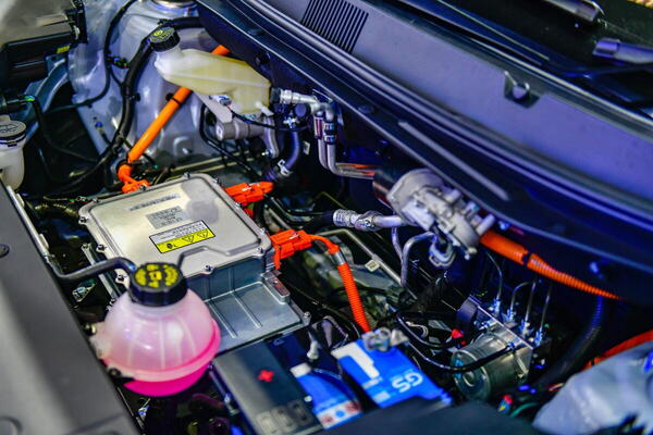 Japanci rastavili kineski električni automobil i ostali zatečeni: Sad je jasno kako drže tako nisku cenu na tržištu